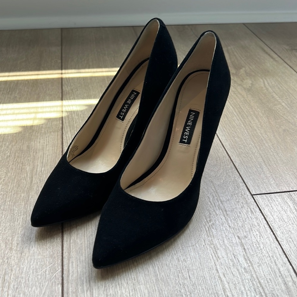 Nine West heels size 6.5 in black
